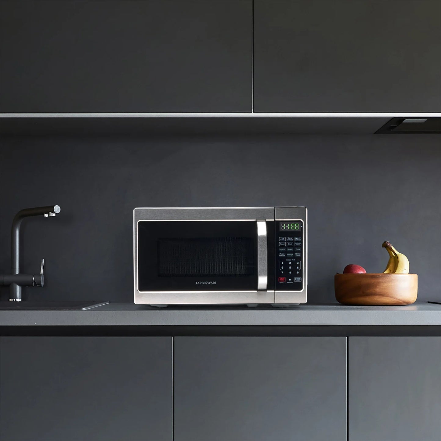 Farberware Compact Countertop Microwave Oven